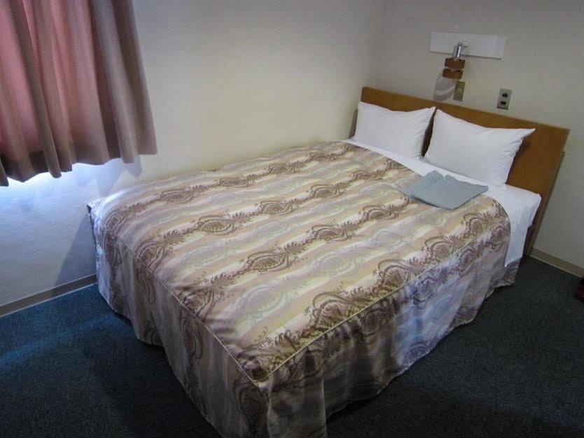 Oyo Nissho Sun Hotel Gifu Exterior foto
